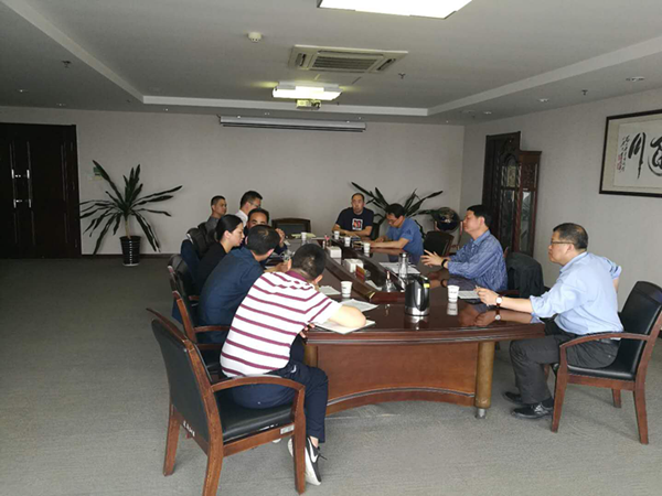 集團公司召開(kāi)紅專(zhuān)路等道路工程擬擴大材料價(jià)格調整范圍有關(guān)問(wèn)題的項目推進(jìn)會(huì )議